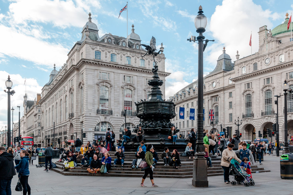 Shaftesbury Memorial Fountain, Piccadilly